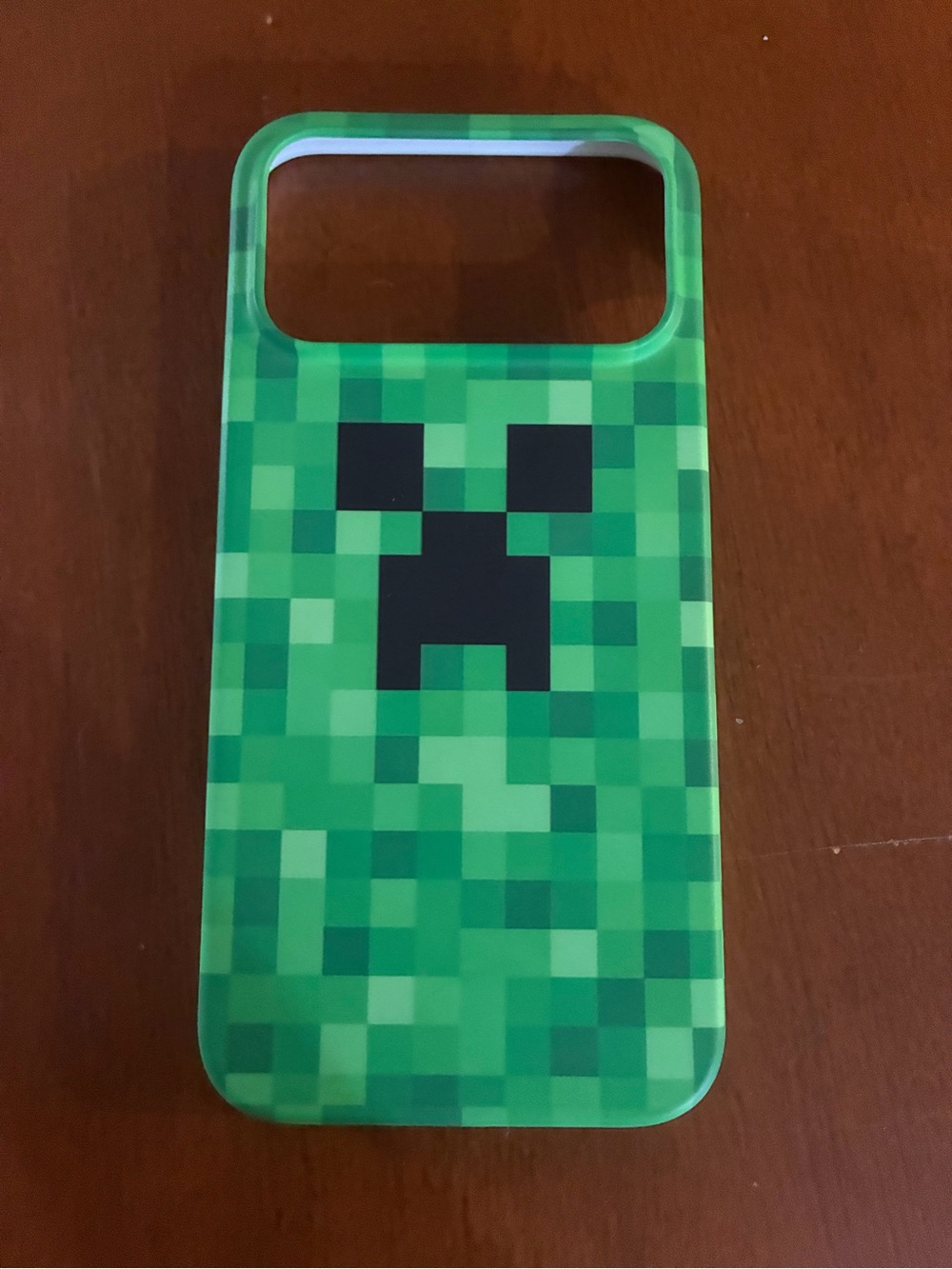 SHEIN Green Pixel Creeper Phone Case iphone 17 pro max